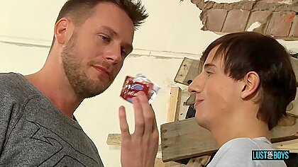 Casper Ellis And Hans Berlin In Buries His Tongue Into Juicy Ass